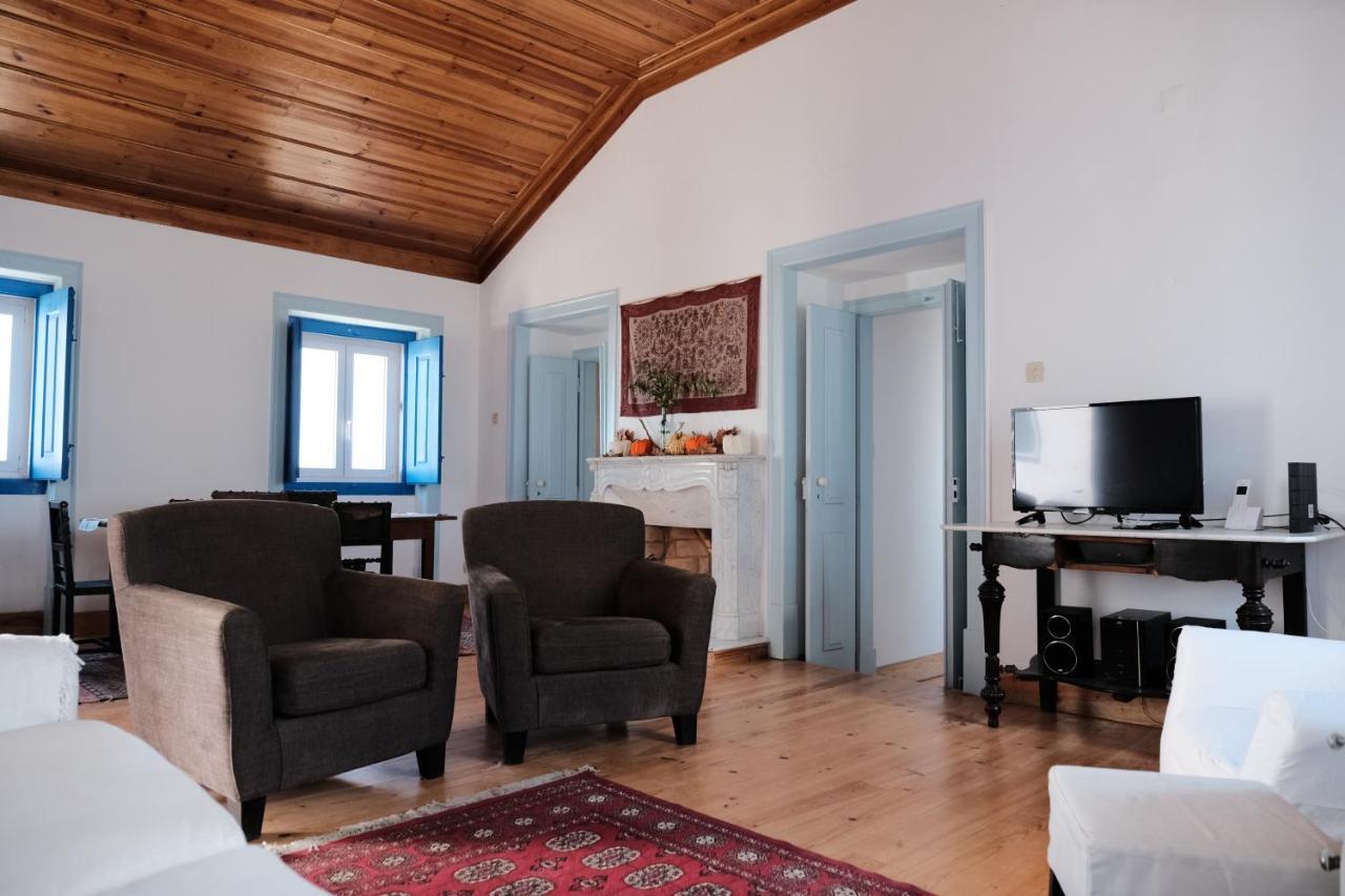 Azoia 10 - Hostel & Casas De Campo Azoia de Baixo Zewnętrze zdjęcie