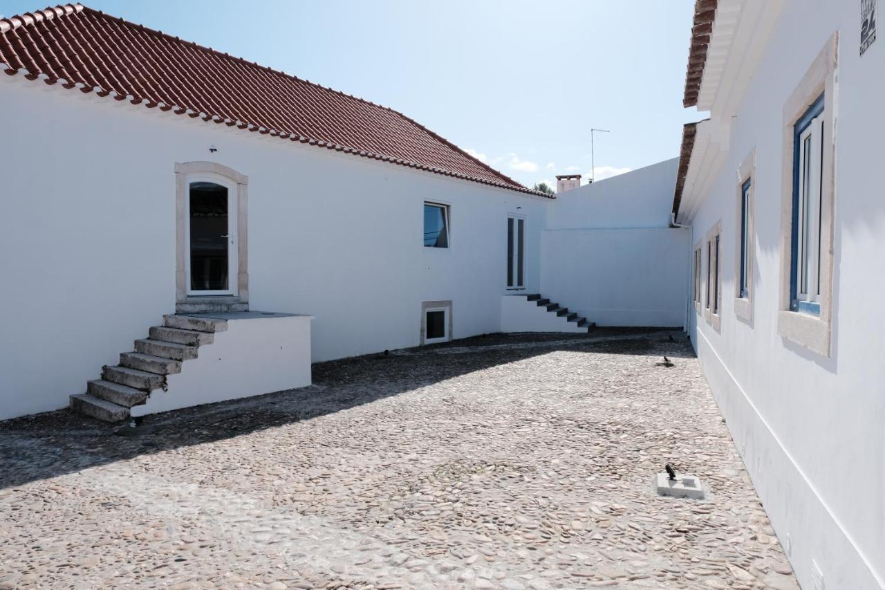Azoia 10 - Hostel & Casas De Campo Azoia de Baixo Zewnętrze zdjęcie