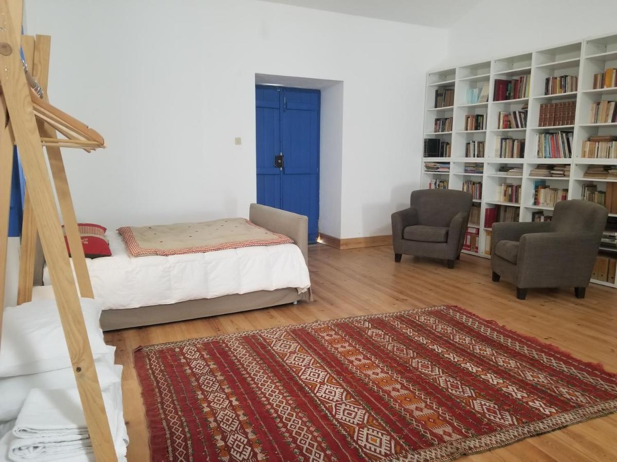 Azoia 10 - Hostel & Casas De Campo Azoia de Baixo Zewnętrze zdjęcie