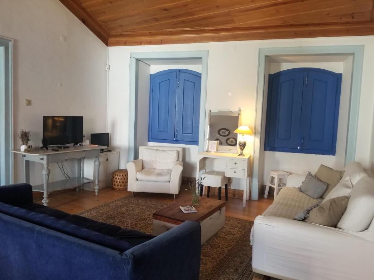 Azoia 10 - Hostel & Casas De Campo Azoia de Baixo Zewnętrze zdjęcie